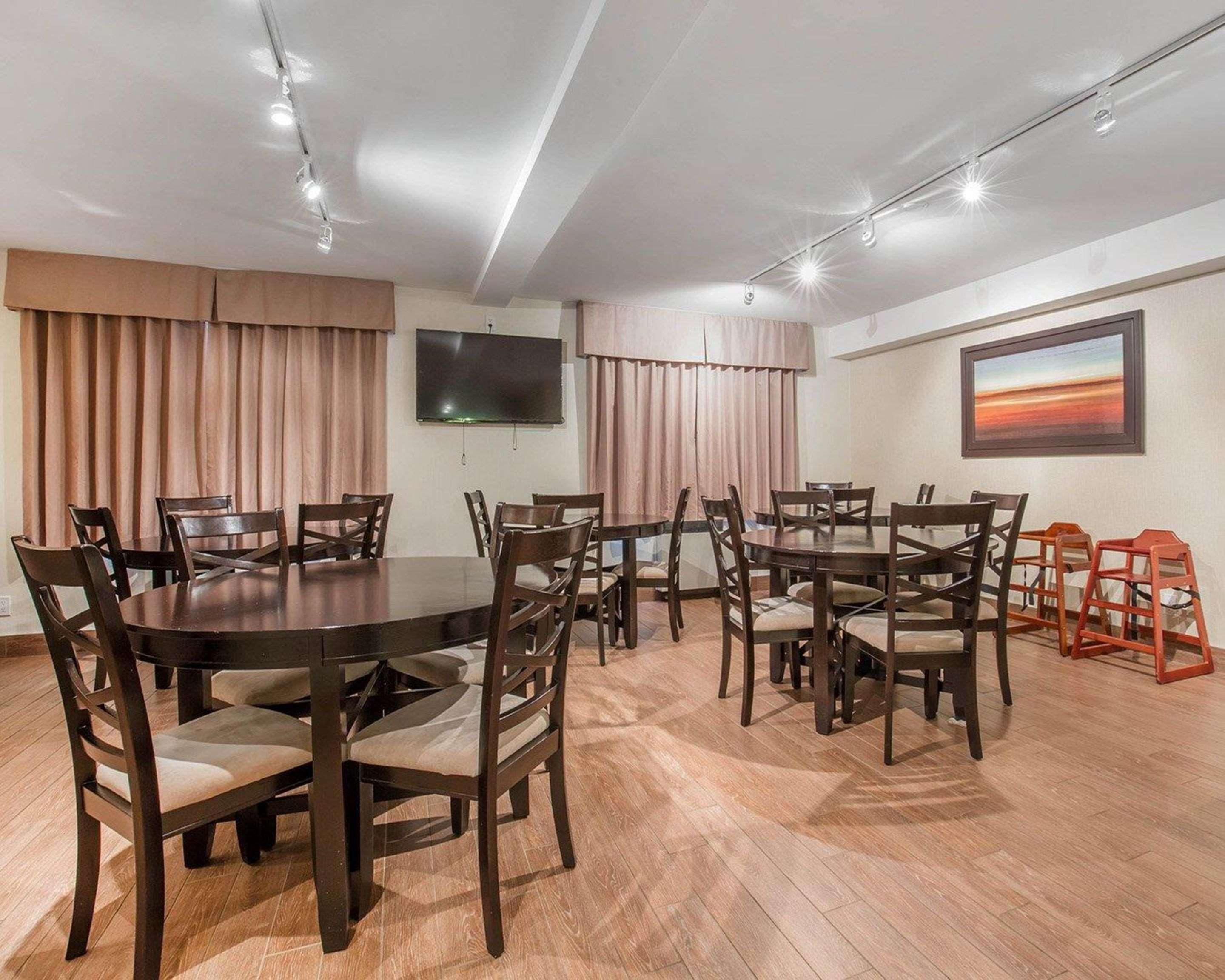 Econo Lodge Taber Esterno foto