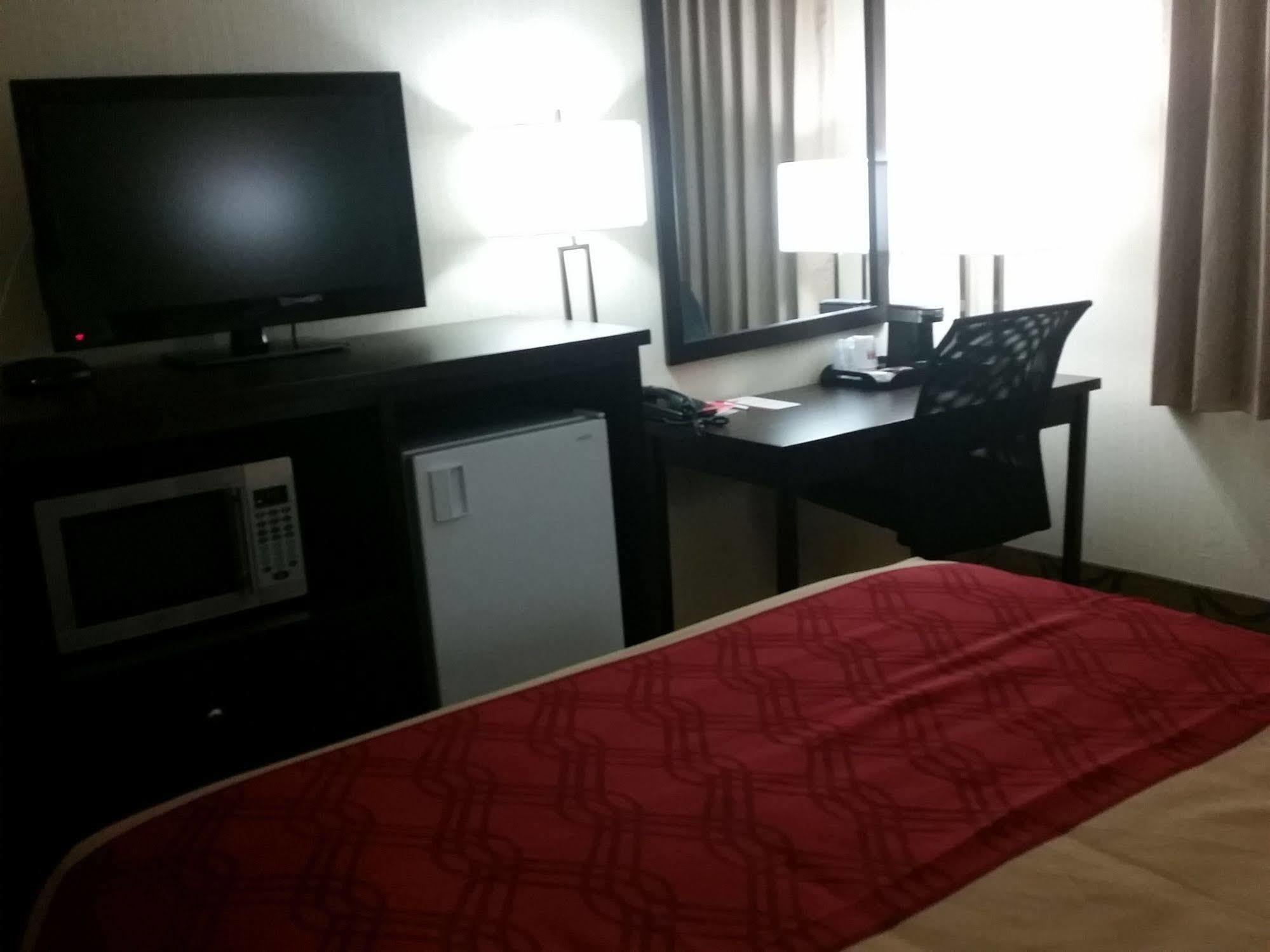 Econo Lodge Taber Esterno foto