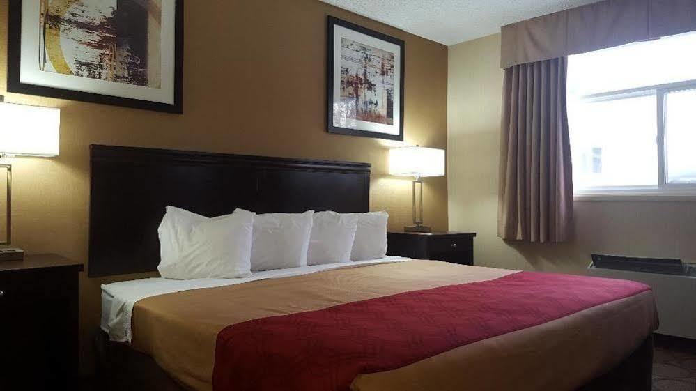 Econo Lodge Taber Esterno foto